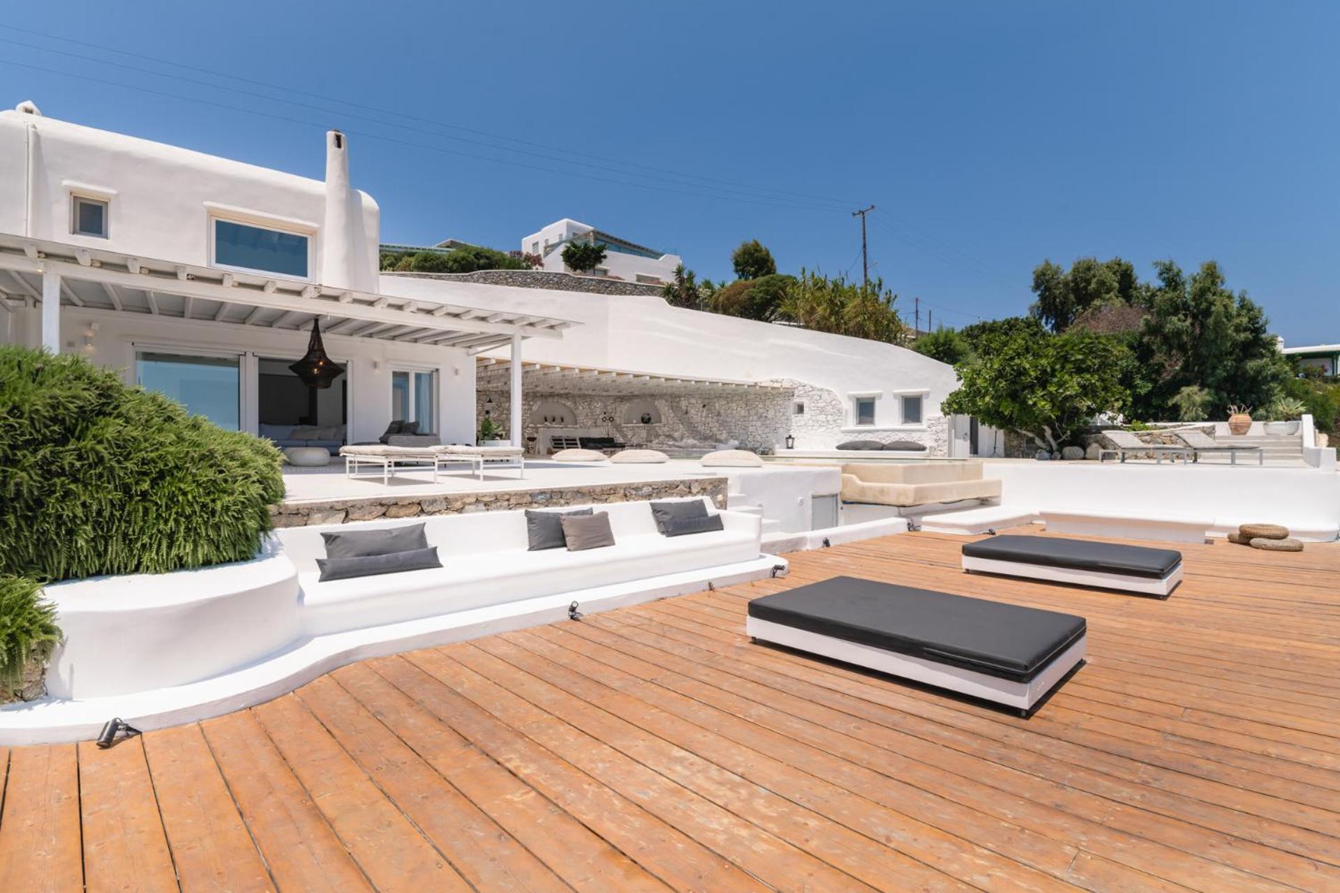 Villa Psarou, The Above Nammos Experience *
