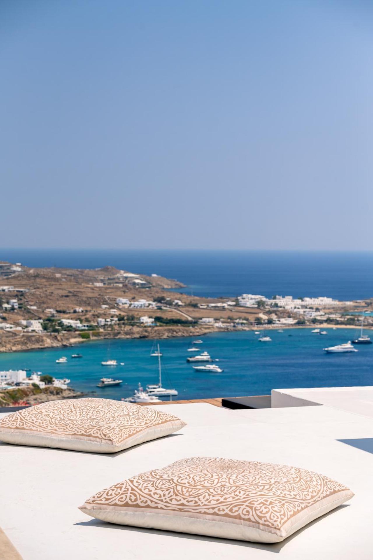 Villa Psarou, The Above Nammos Experience *